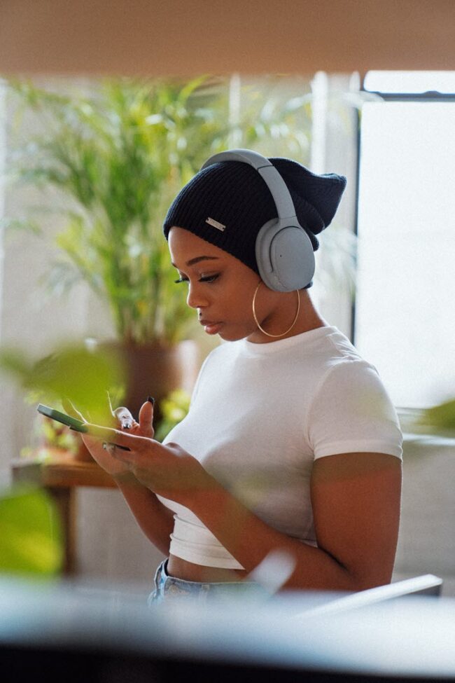 Escuchando musica